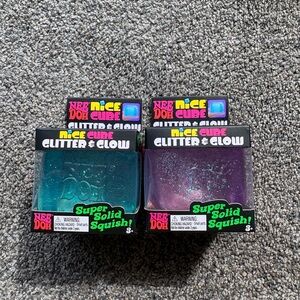 NEE DOH ICE CUBE Glitter & Glow Super Solid Squish - Teal & Purple
